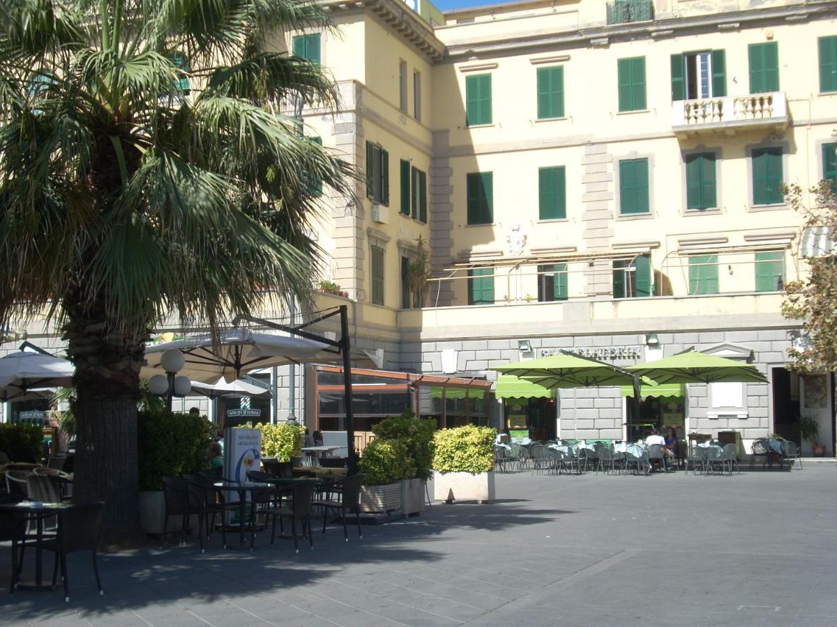 Aroma Di Mare Apartment Lido di Ostia Exterior photo